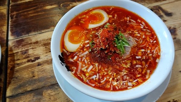 「辛ラーメン」@Y's Dining Barの写真