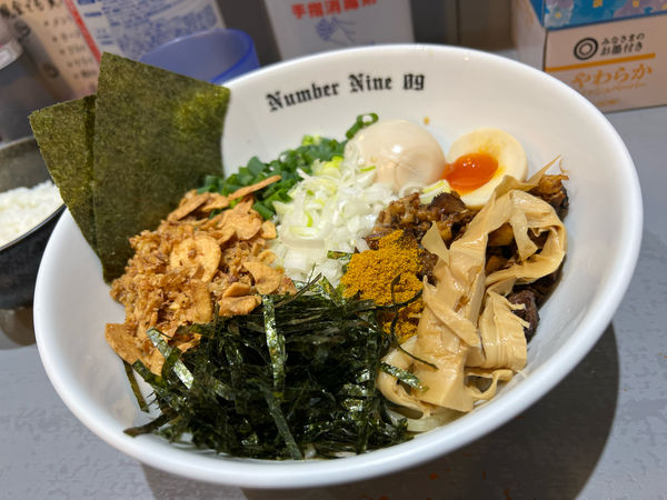 「煮干しまぜそば」@麺Dining Number Nine 09の写真