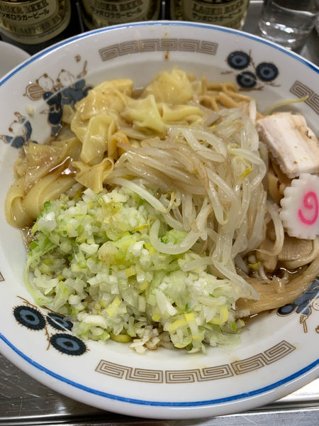 「油そば ワンタン」@中華そば みたかの写真