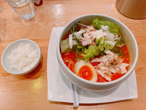 「鶏白湯トマト味」@鶏白湯麺 蔭山 高田馬場店の写真