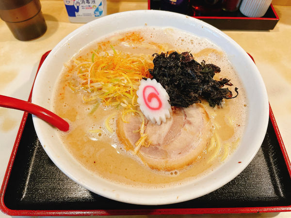 「【限定】ピリ辛胡麻らーめん+特盛」@栄昇らーめん 匠の写真