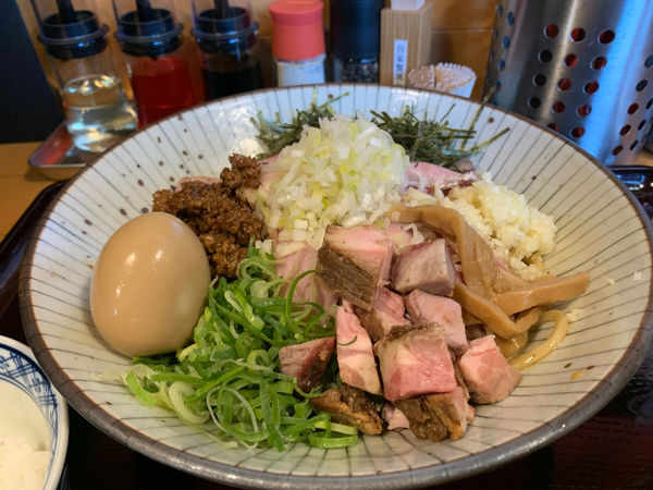 「肉まぜそば」@らーめん 喜元門 八千代店の写真