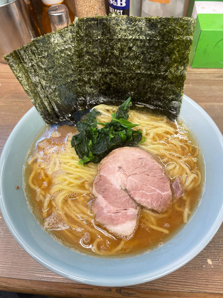 「のり増しらーめん　中」@横浜らーめん 渡来武の写真