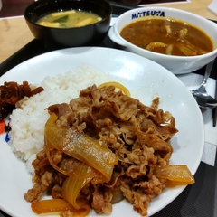 松屋 梅屋敷店の画像