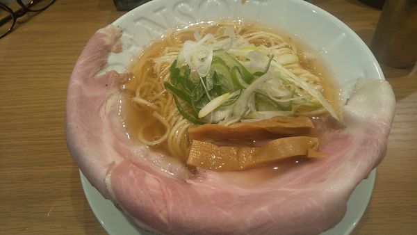 「平和(¥890)」@ラーメン大戦争 神田店の写真