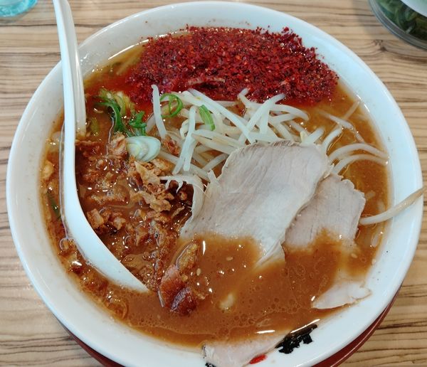 「味噌豚骨＋辛味」@ラーメン横綱 柏店の写真