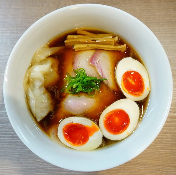 「特製醤油そば」@中華そば 和渦 TOKYOの写真