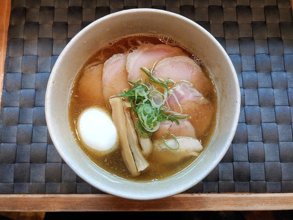 「肉玉汐そば」@らぁ麺や 汐そば雫の写真
