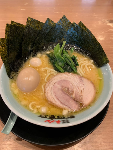 「味玉ラーメン」@町田商店 堺三宝町店の写真