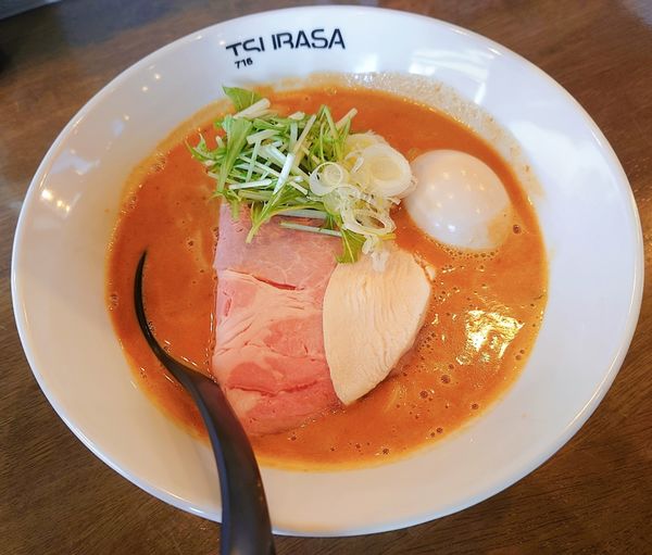 「鶏白湯」@ラーメン翼の写真