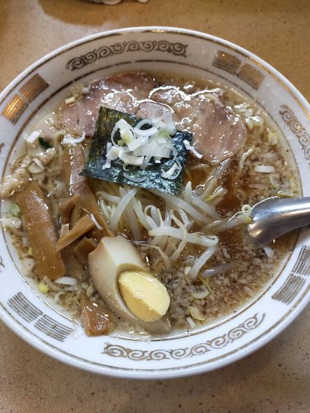 「らーめん」@中華徳大の写真