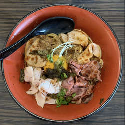 肉肉まぜそば　こってり醤油