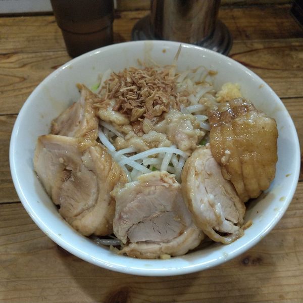 「小豚汁なし」@ラーメン神豚 関東学院前店の写真