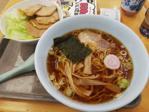 「ラーメン　ミニチャーシュー丼セット　※㋗で５００円」@ラーメンはるちゃんの写真