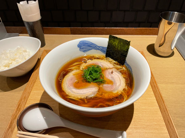 「醤油らぁめん¥1050」@NIPPON RAMEN 凛 TOKYOの写真