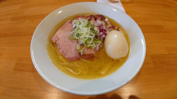 「しおらーめん 730円 + Aトッピング 300円」@らーめん コッコの写真