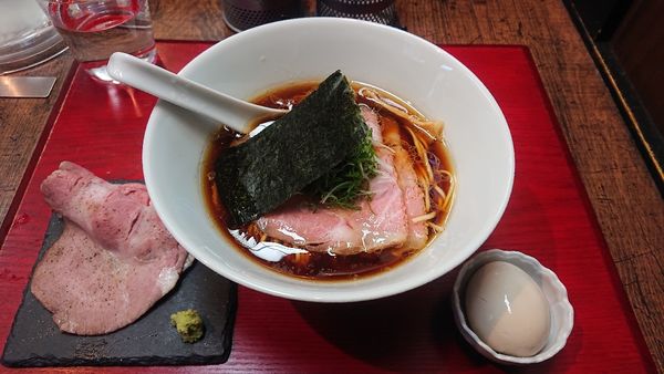 「味玉焼豚醤油蕎麦」@神保町黒須の写真