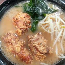 からあげラーメン