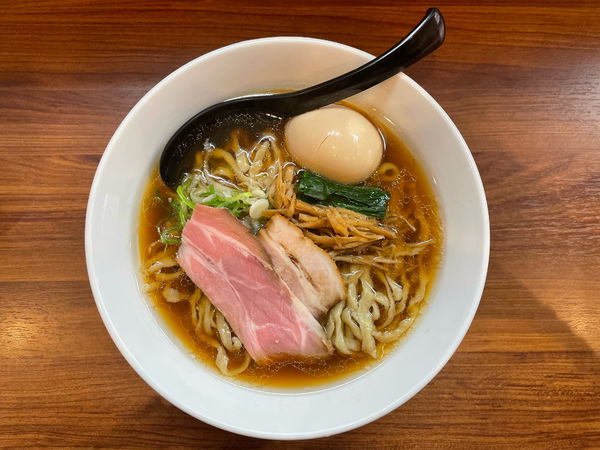 「味玉醤油らーめん」@純手打ち だるまの写真