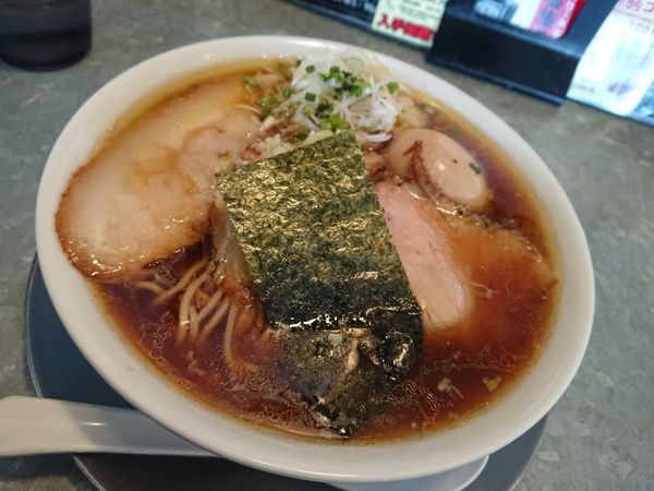 「限定 比内地鶏の中華そば 1000円」@煮干結社 情熱ビリーの写真