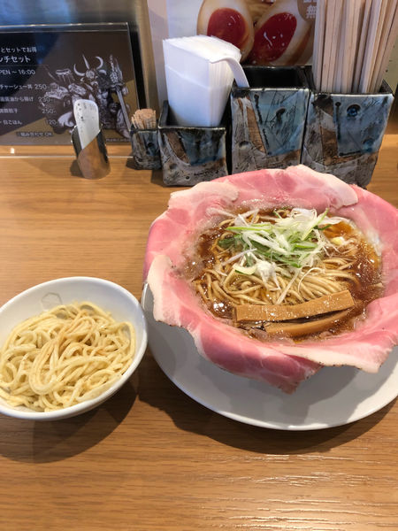 「ピストル　890円」@ラーメン大戦争 神田店の写真