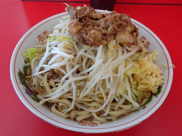 「小ラーメン（750円）ニンニクアブラ」@ラーメン二郎 ひたちなか店の写真