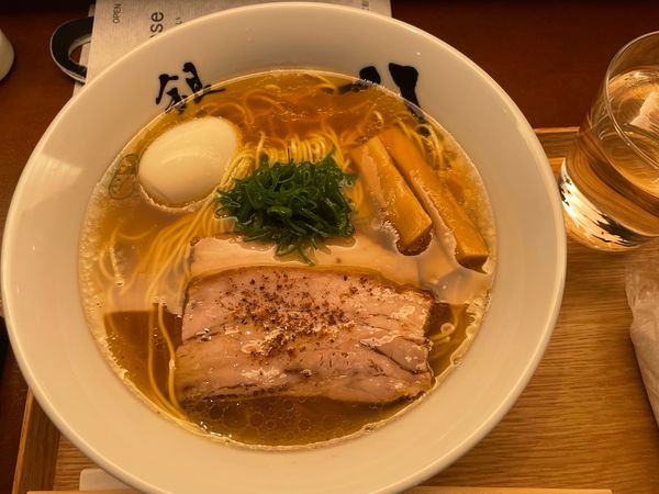 「特製中華そば」@中華そば 銀座 八五の写真