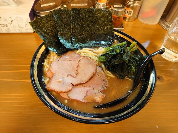 「ラーメン中」@ラーメンとむのの写真