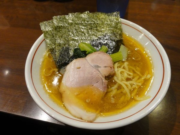 「ラーメン800円硬め多め」@らーめん飛粋の写真
