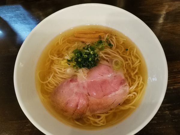 「しおらーめん」@町田汁場 しおらーめん進化 町田駅前店の写真