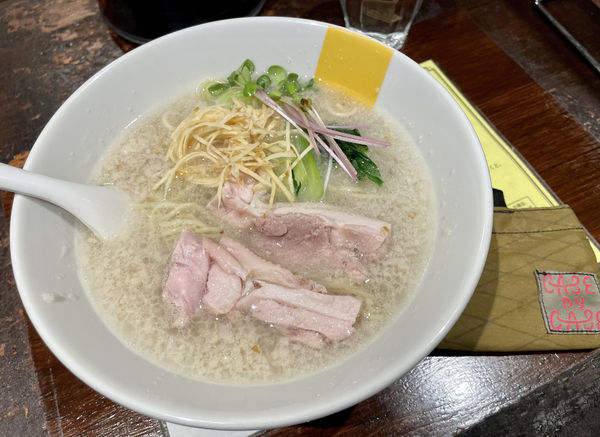 「塩生姜らー麺コッテリ」@塩生姜らー麺専門店MANNISHの写真