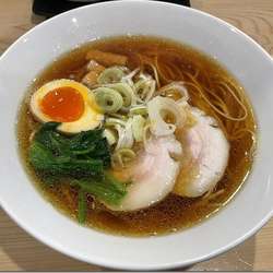 稲庭中華醤油ラーメン