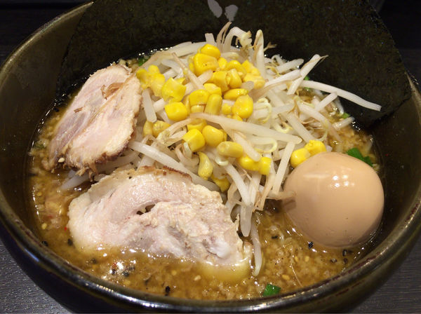 「特みそこってりラーメン」@東京スタイルみそラーメン ど・みそ 東京ポートシティ竹芝店の写真