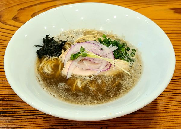 「煮干しそば」@麺's キッチン RIRIの写真