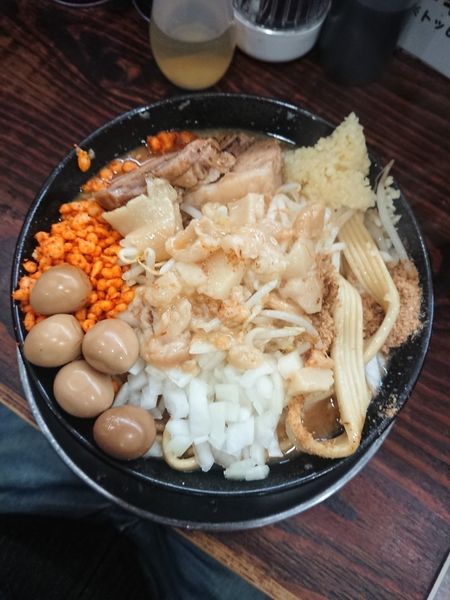 「味噌 900円＋5連麺＋ハイボール200円＋記念日100円」@麺でる 川崎店の写真