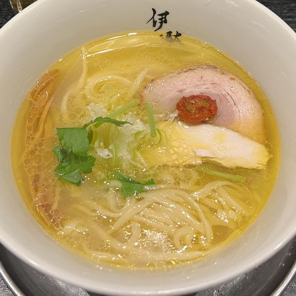 「特製平打ち麺（塩）＋アサヒスーパーDRY生ビール」@麺行使 伊駄天 静岡店の写真