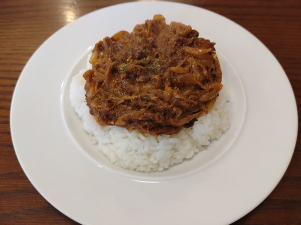 「チリビーフカレー　１３００円」@カレー専門店 BENGALの写真
