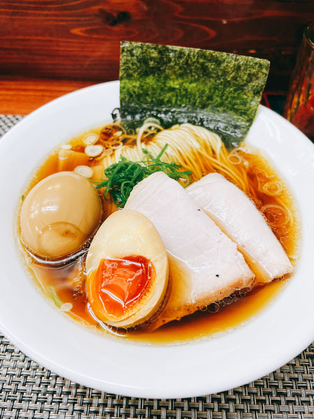 「鰮煮干し 醤油」@麺や 睡蓮の写真