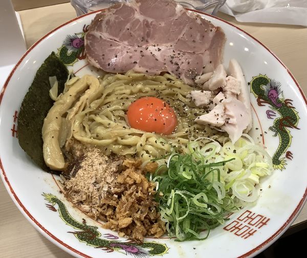 「地鶏と濃い玉の混ぜそば」@手揉み中華そば 中村の写真