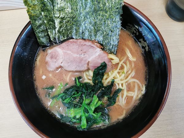 「ラーメン並」@横浜らーめん 武蔵家 池袋店の写真