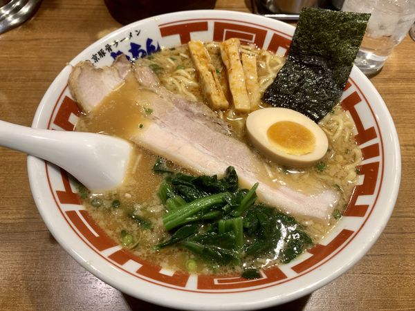 「九州たまり正油ラーメン780円」@屯ちん 池袋本店の写真