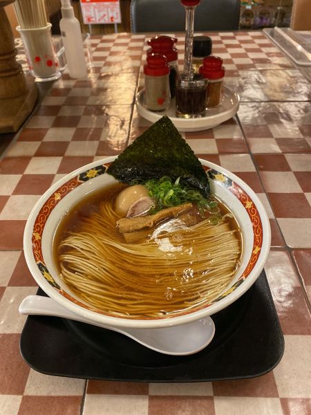 「醤油ラーメン」@麺や食堂 本店の写真