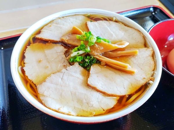 「チャーシューメン（＋味玉）」@マルナカの写真