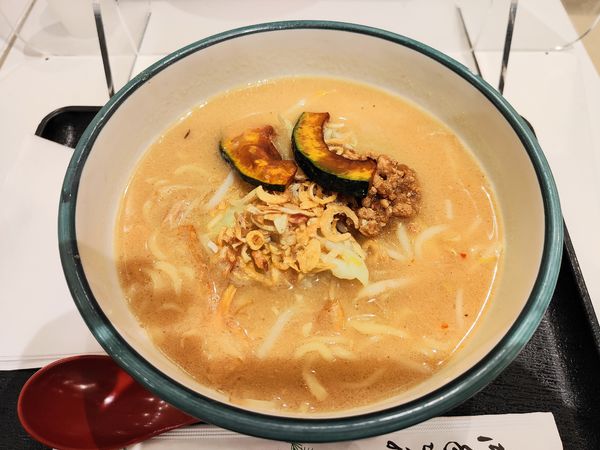 「甲州味噌らーめん」@蔵出し味噌 麺場 田所商店 談合坂サービスエリア店の写真