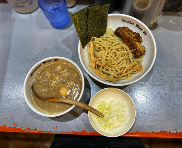 「濃厚煮干しつけめん」@麺Dining Number Nine 09の写真