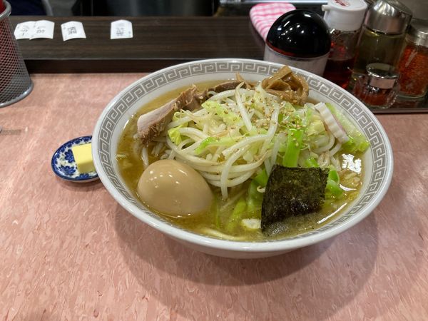 「中華そば（小）野菜　塩　バター」@所沢大勝軒の写真