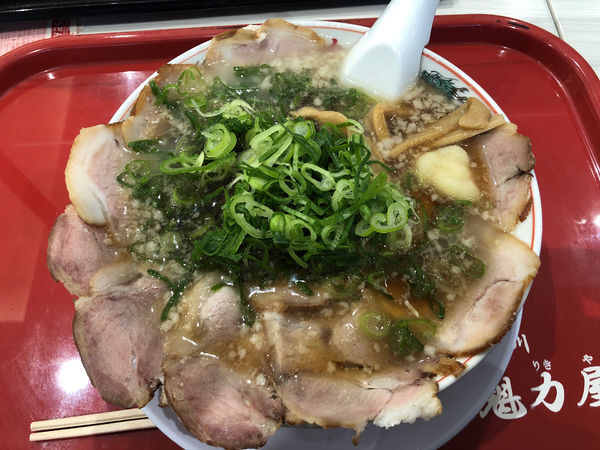 「麺硬チャーシュー麺」@ラーメン魁力屋 イオンモール浦和美園店の写真