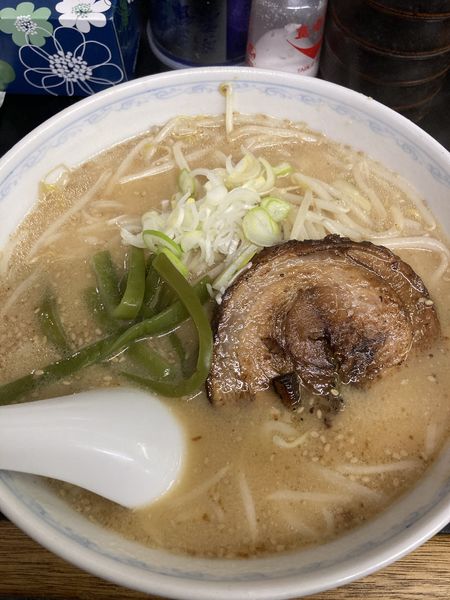 「みそらーめん、炙りチャーシュー」@わかいの写真