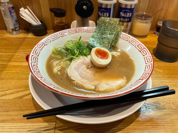 「濃厚中華そば　(750円)」@中華そば もり川の写真