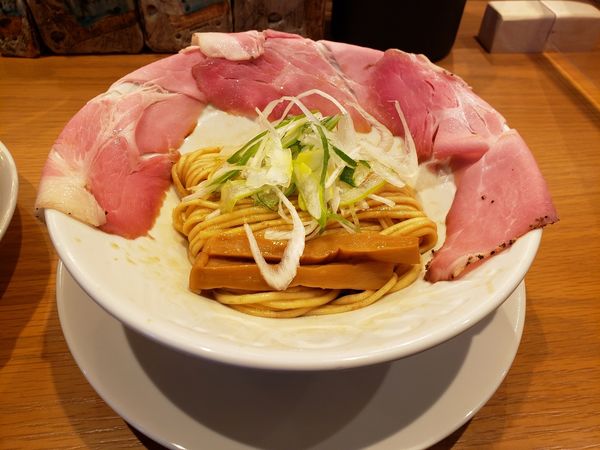 「②【錆びた刀】汁なし醤油らーめん(並)」@ラーメン大戦争 神田店の写真